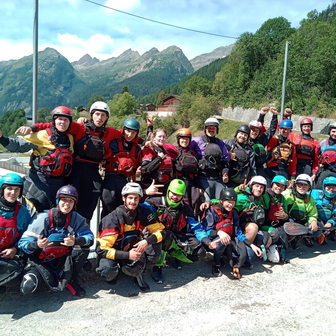 gruppenfoto_lonzaablass_2023.jpg gruppenfoto_lonzaablass_2023.jpg